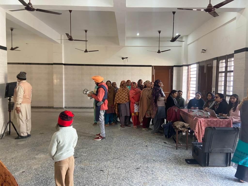 ਪਿੰਡ ਤੀੜਾ ਚ ਲਾਇਆ ਟੀਬੀ ਜਾਂਚ ਕੈਂਪ ਐਸਐਮਓ ਵਲੋਂ ਲੋਕਾਂ ਨੂੰ ਕੈਂਪਾਂ ਦਾ ਲਾਭ ਲੈਣ ਦੀ ਅਪੀਲ